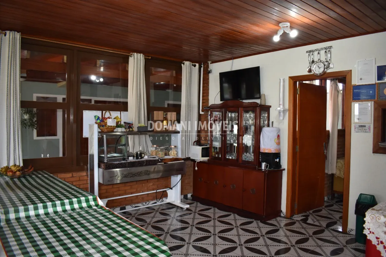 Pousada à venda e para Arrendar de 1.300 m² em Campos do Jordão, SP, Brasil