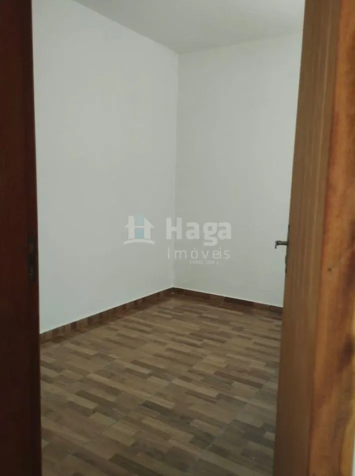 Casa à venda de 80 m² em Brusque, SC, Brasil