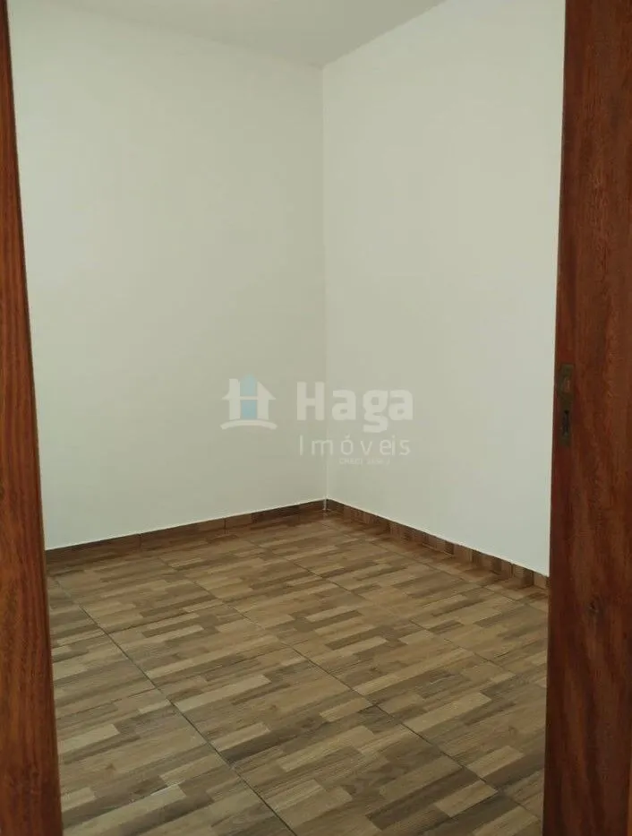 Casa à venda de 80 m² em Brusque, SC, Brasil