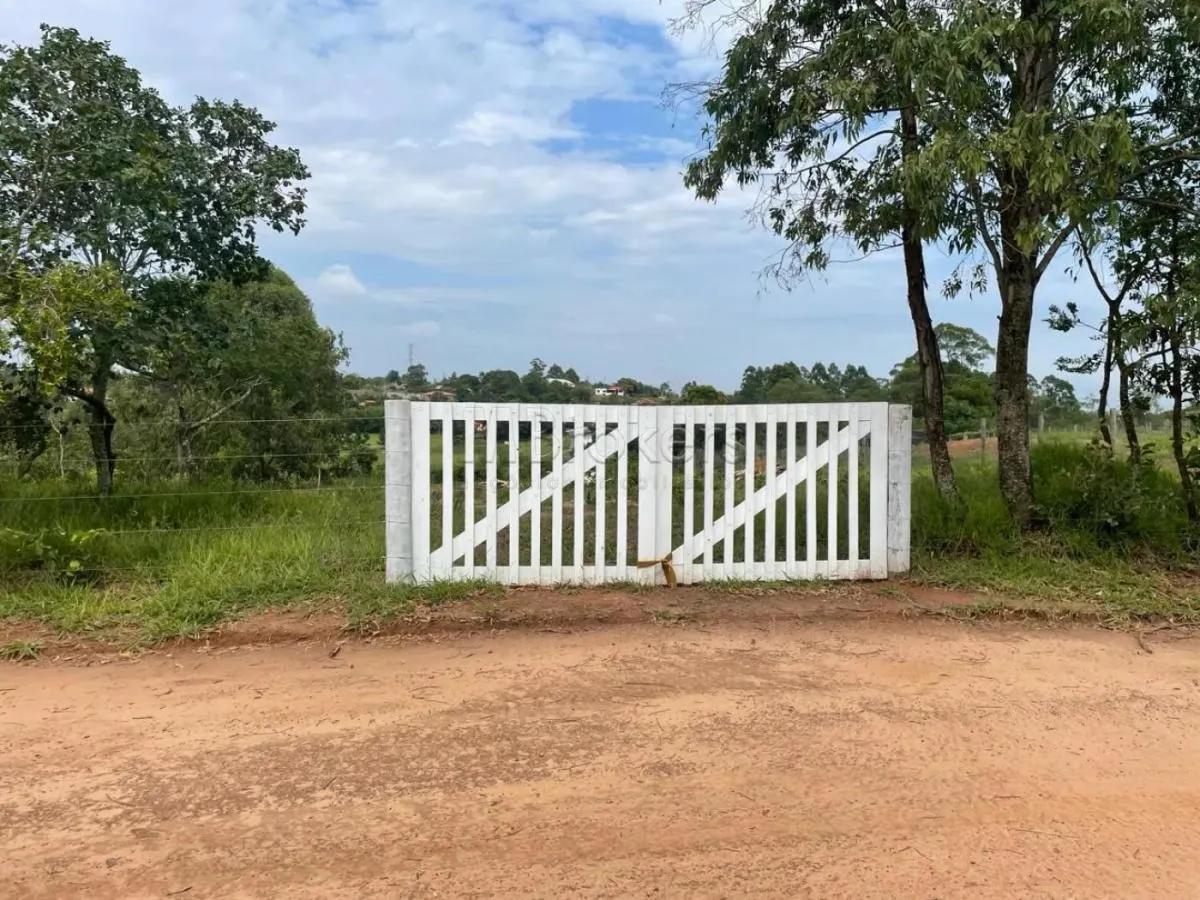 Country home for sale of 1 acres in Botucatu, SP, Brazil