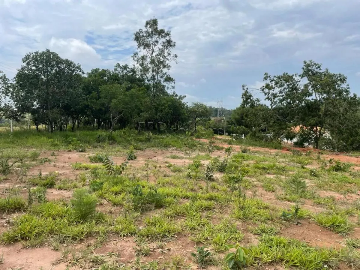 Country home for sale of 1 acres in Botucatu, SP, Brazil