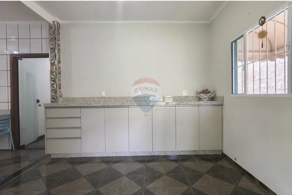 Chácara à venda de 1.070 m² em Mogi Guaçu, SP, Brasil
