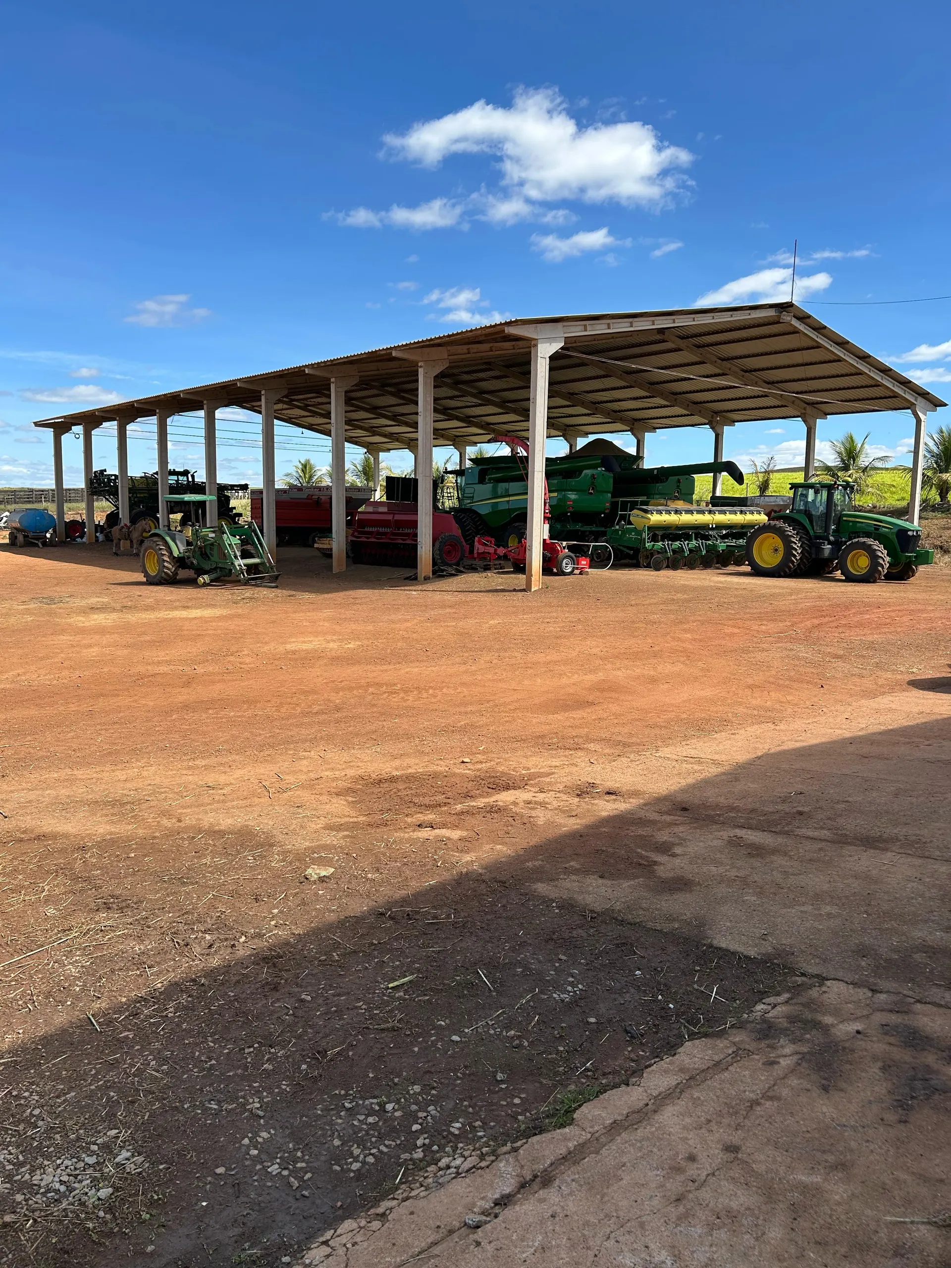Fazenda à venda de 1.150 ha em Luziânia, GO, Brasil