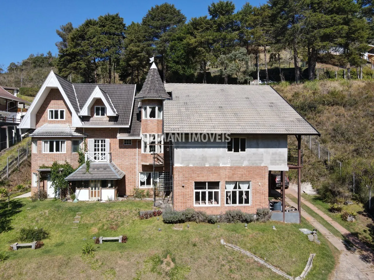 Pousada à venda de 2.010 m² em Campos do Jordão, SP, Brasil