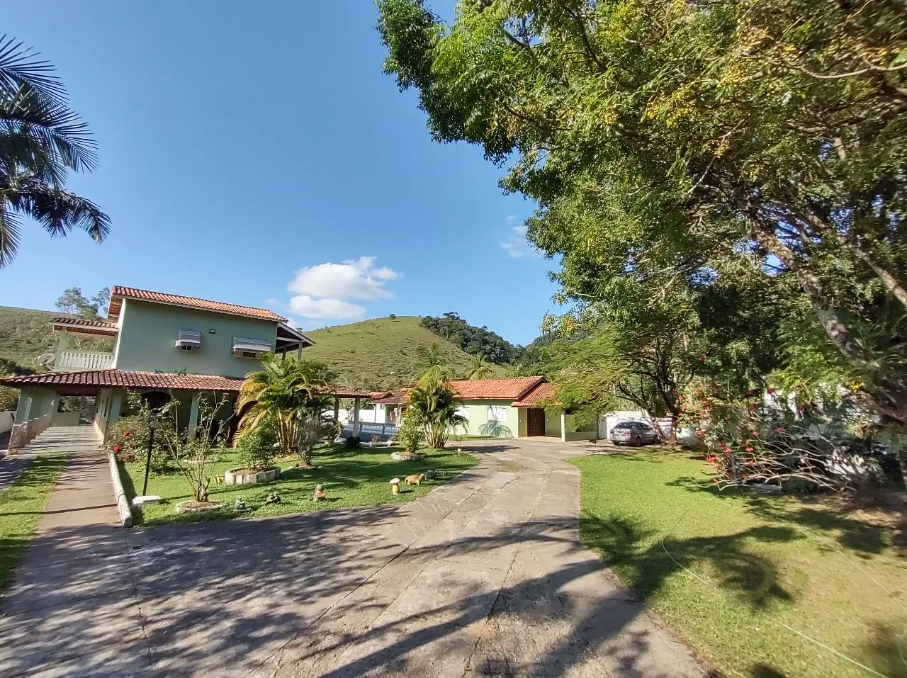Chácara à venda de 4.852 m² em São José dos Campos, SP, Brasil