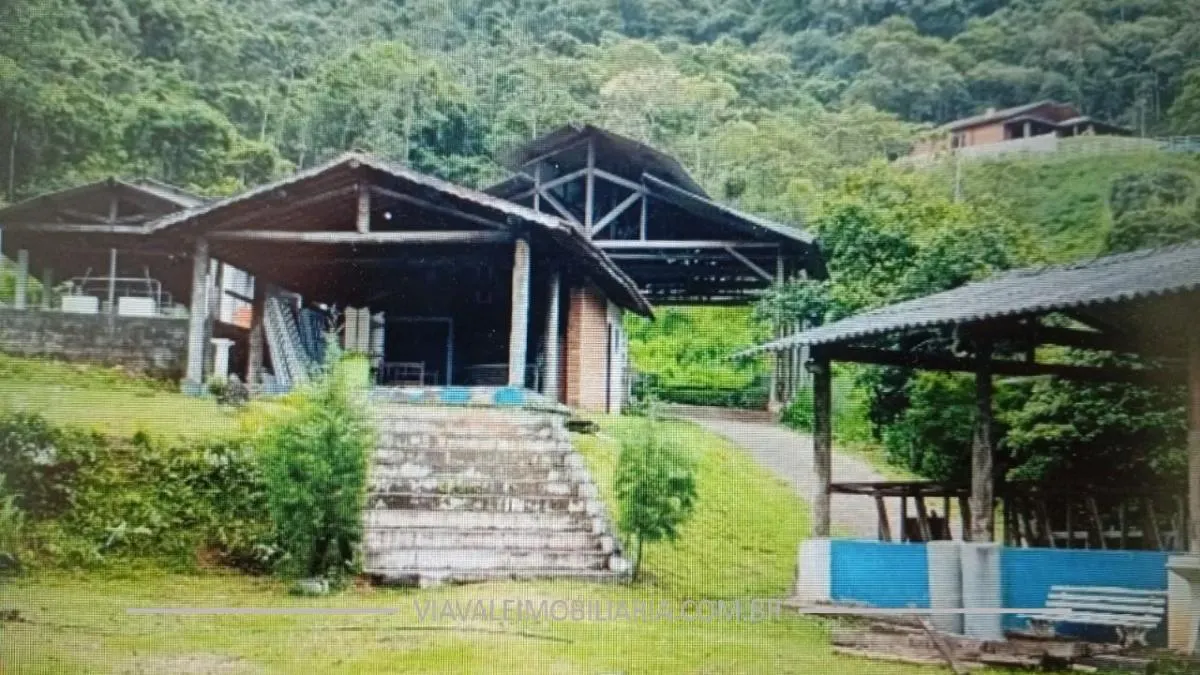 Sítio à venda de 10 ha em Monteiro Lobato, SP, Brasil