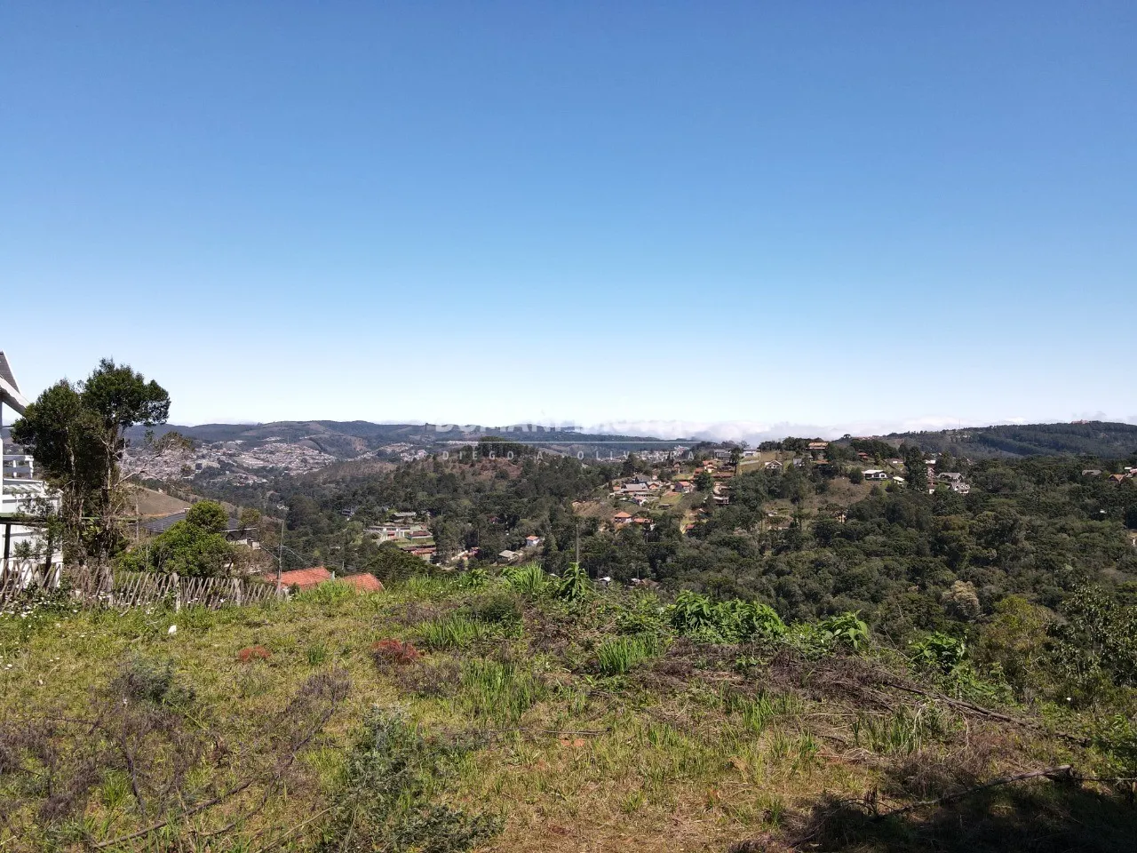 Terreno à venda de 940 m² em Campos do Jordão, SP, Brasil