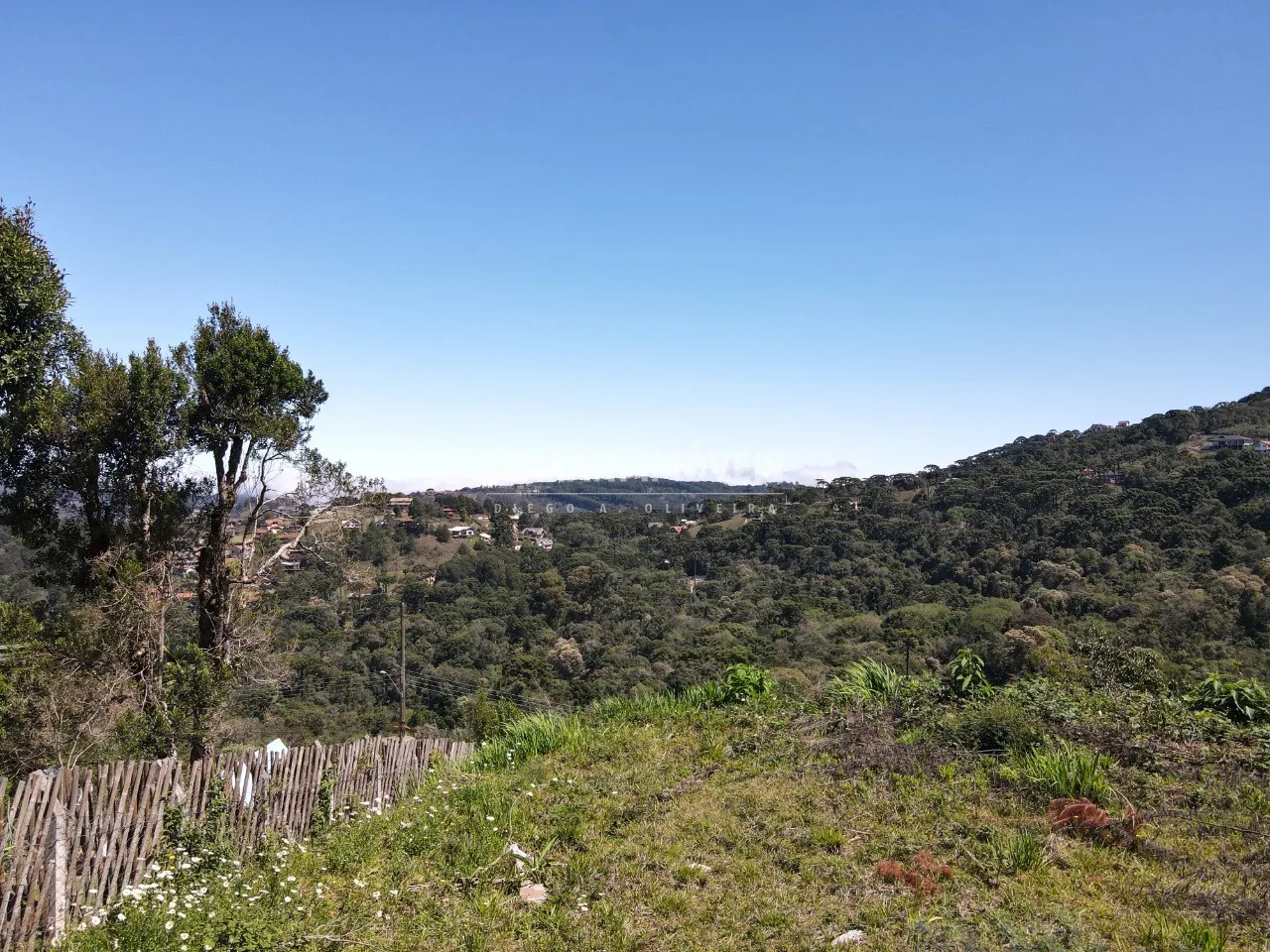 Terreno à venda de 940 m² em Campos do Jordão, SP, Brasil