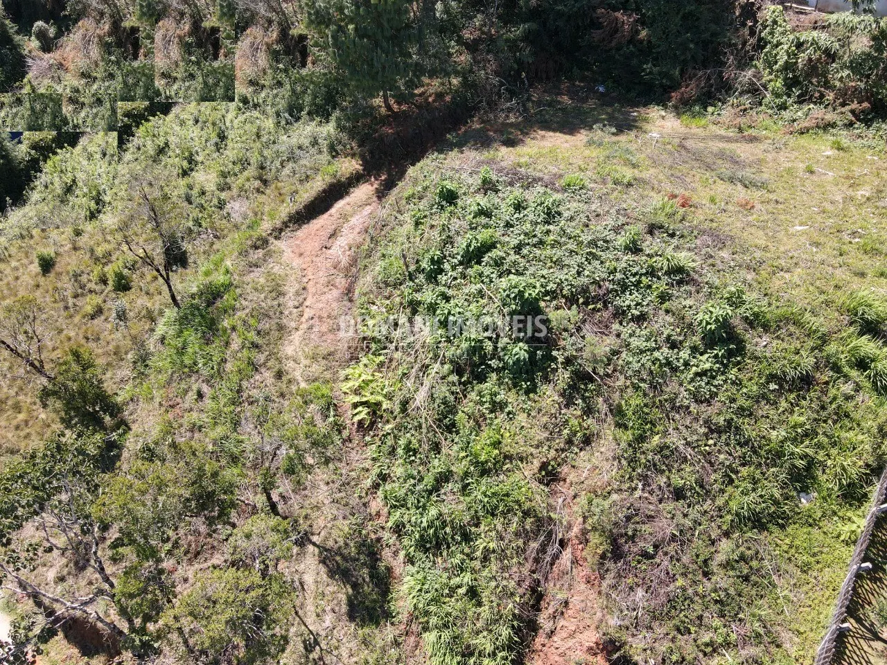 Terreno à venda de 940 m² em Campos do Jordão, SP, Brasil