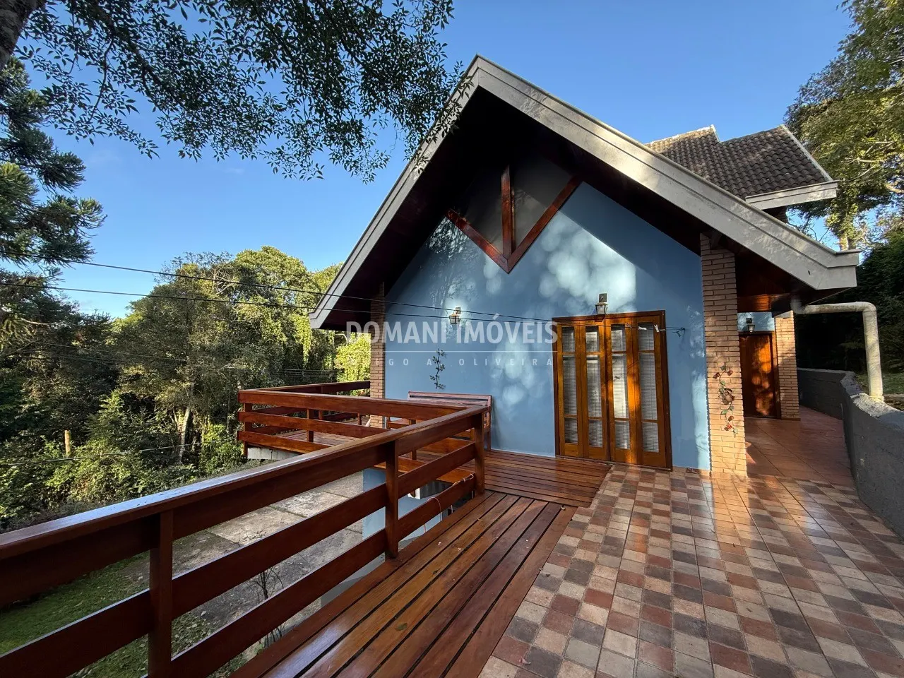Casa à venda de 1.070 m² em Campos do Jordão, SP, Brasil