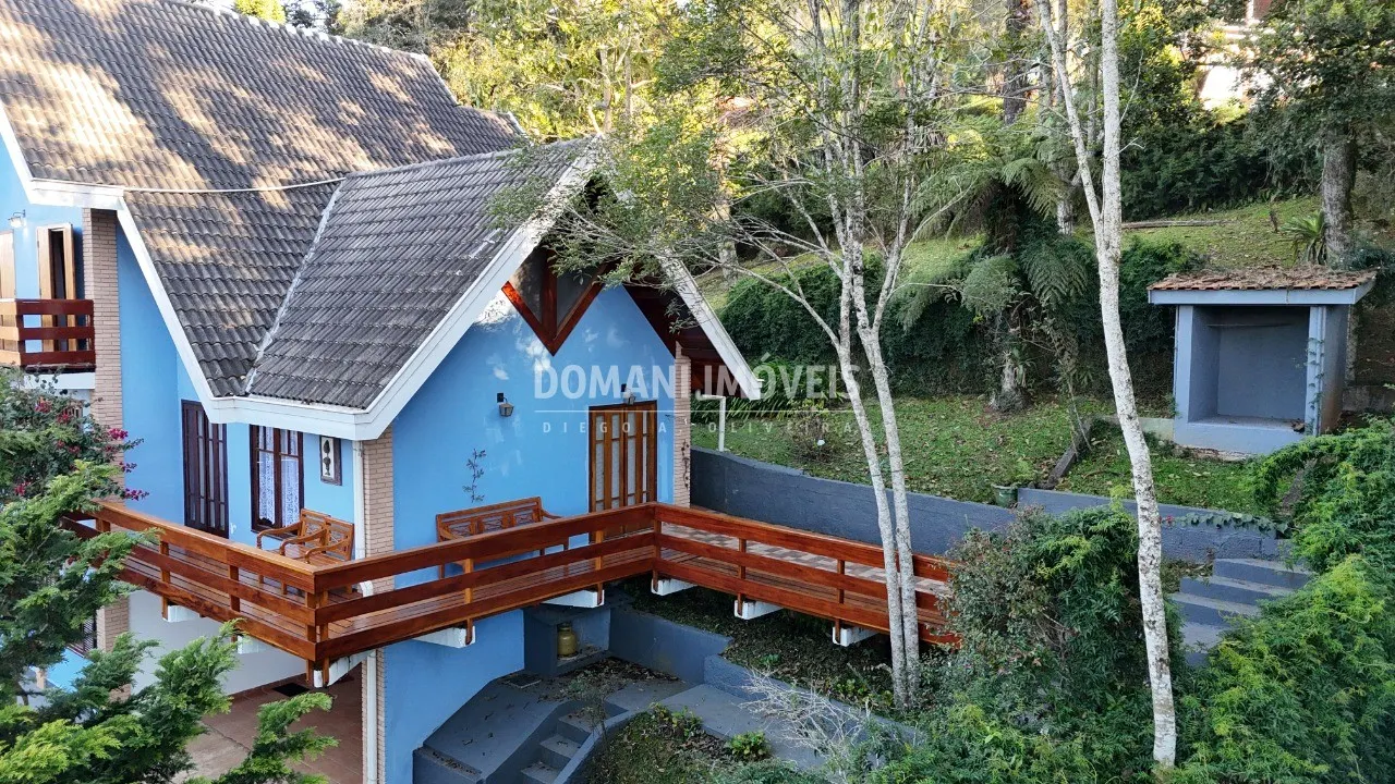 Casa à venda de 1.070 m² em Campos do Jordão, SP, Brasil