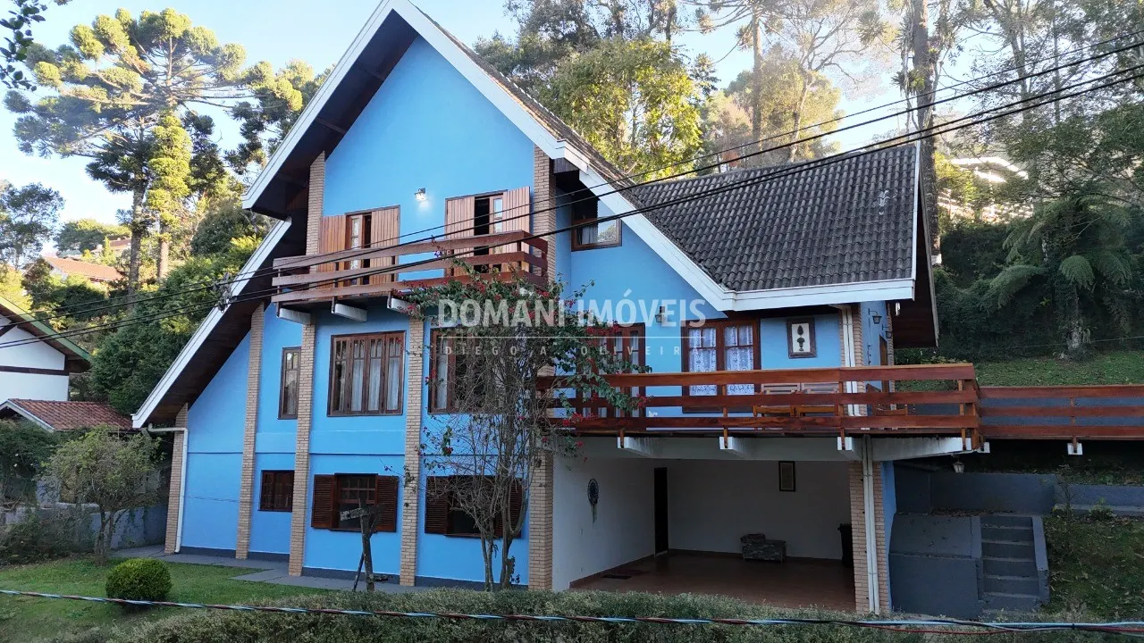 Casa à venda de 1.070 m² em Campos do Jordão, SP, Brasil