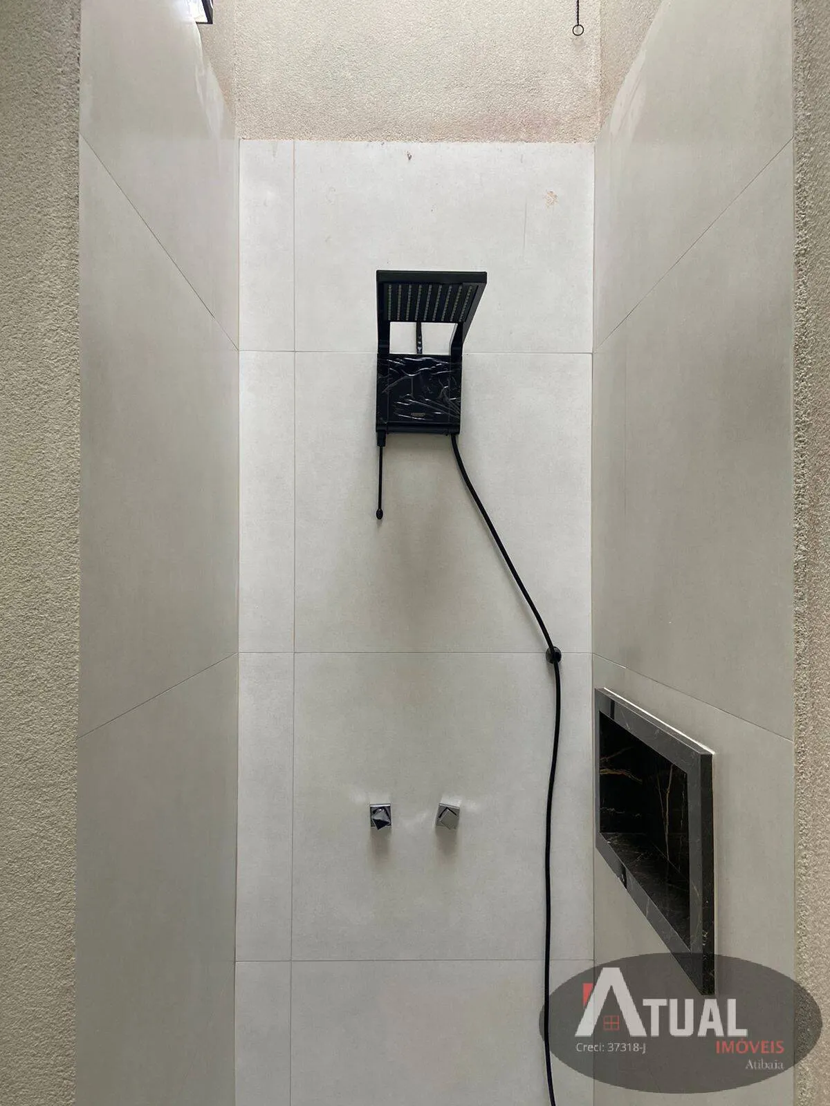 Casa à venda de 188 m² em Atibaia, SP, Brasil
