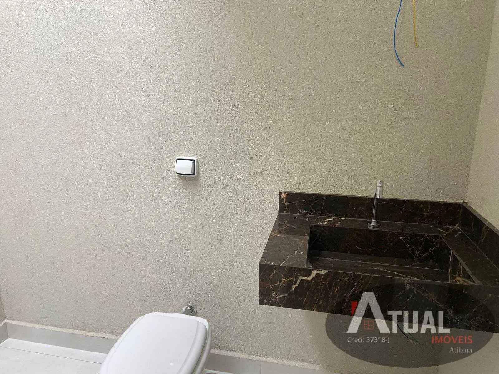 Casa à venda de 188 m² em Atibaia, SP, Brasil