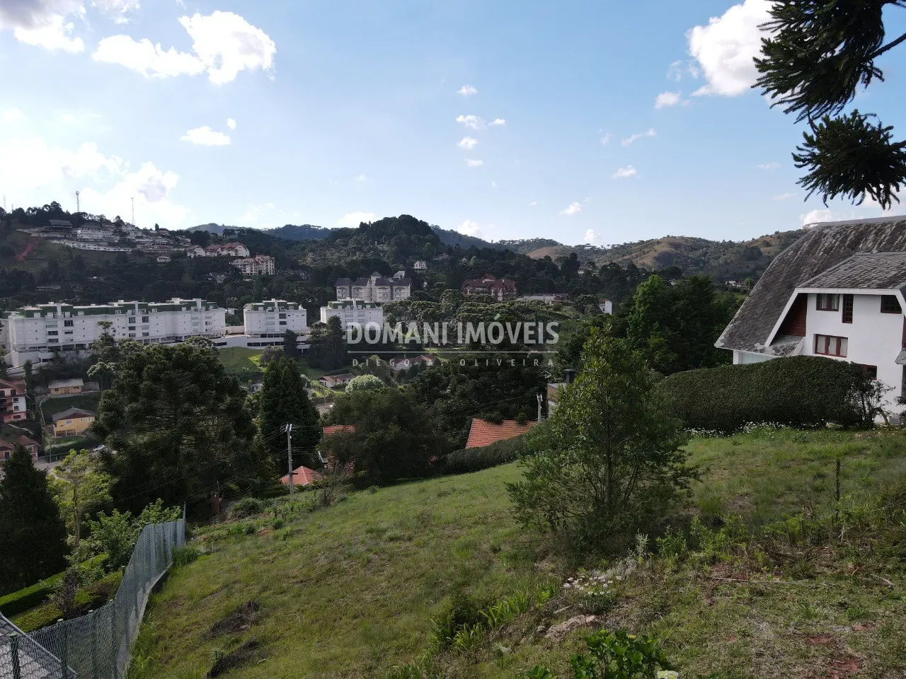 Plot for sale of 1,030 m² in Campos do Jordão, SP, Brazil