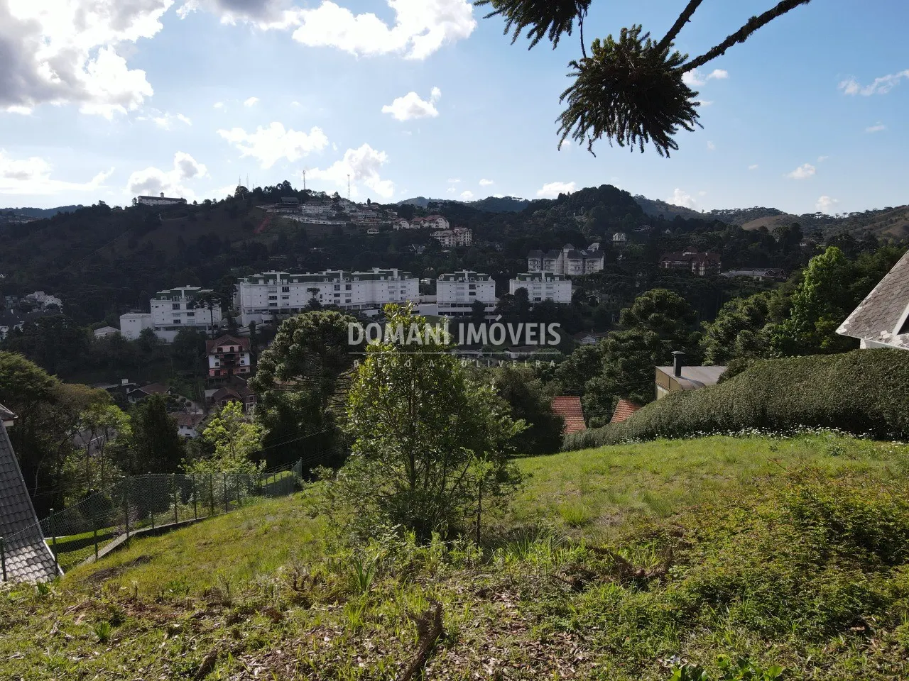 Plot for sale of 1,030 m² in Campos do Jordão, SP, Brazil