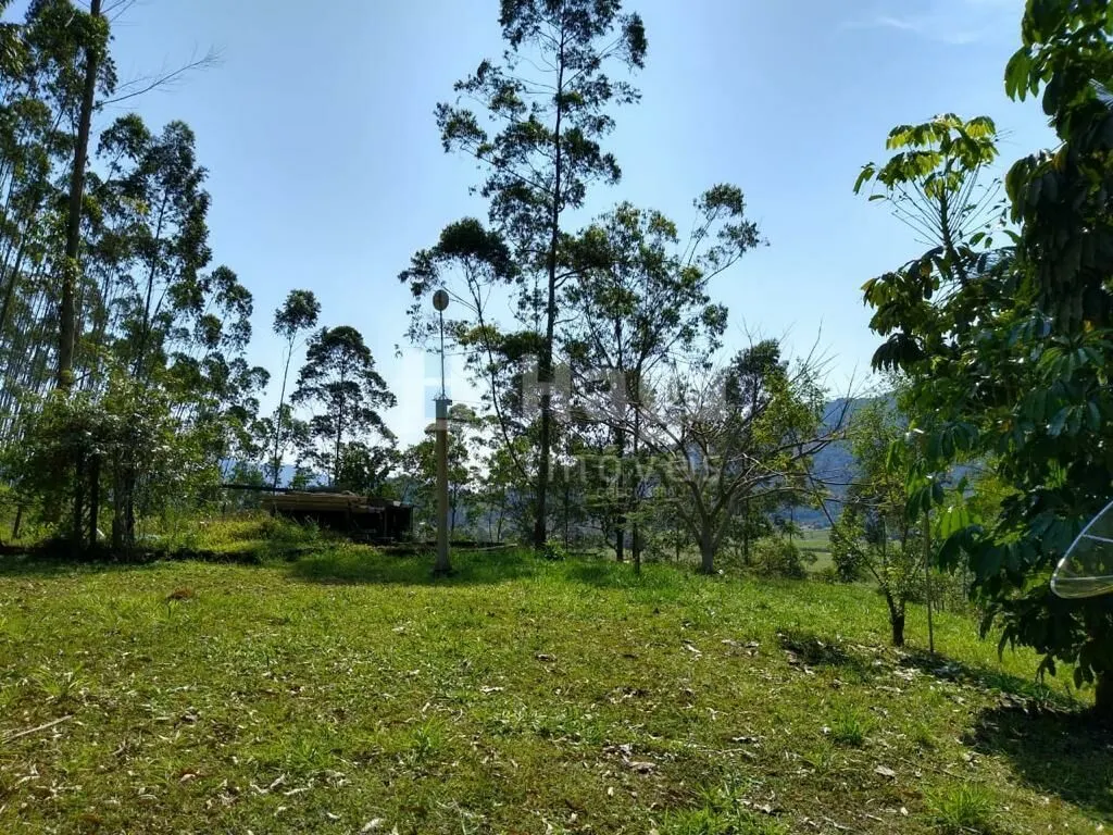 Fazenda à venda de 3 ha em Camboriú, SC, Brasil
