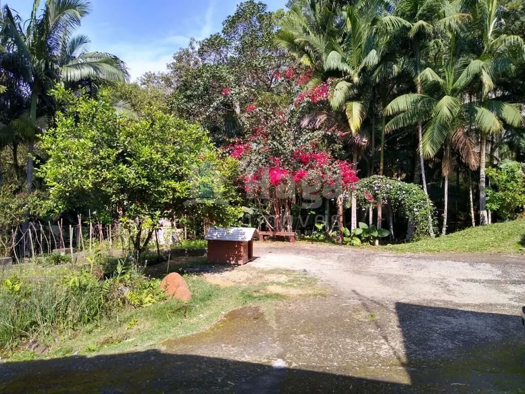 Fazenda à venda de 3 ha em Camboriú, SC, Brasil