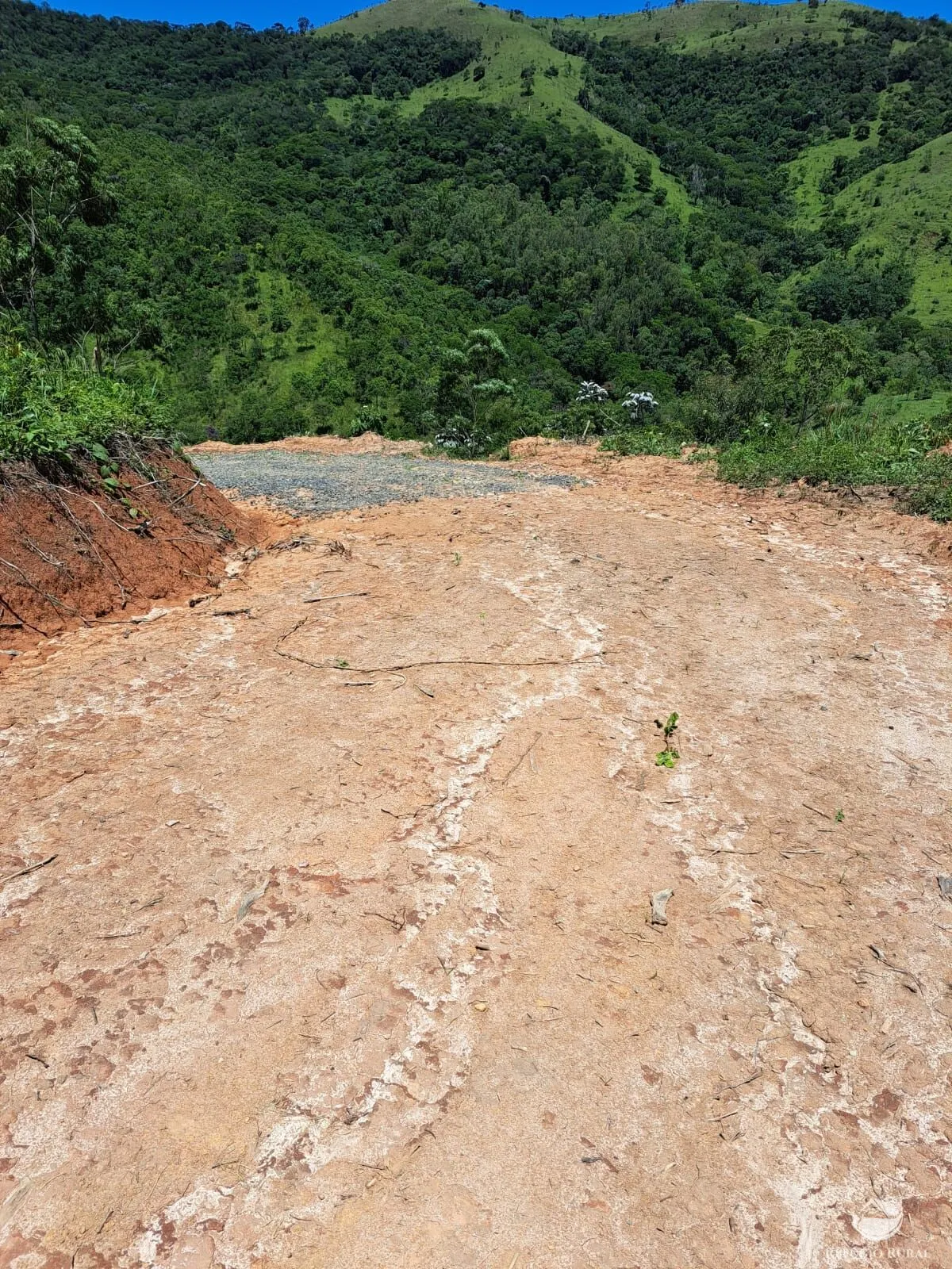 Terreno à venda de 3 ha em Monteiro Lobato, SP, Brasil
