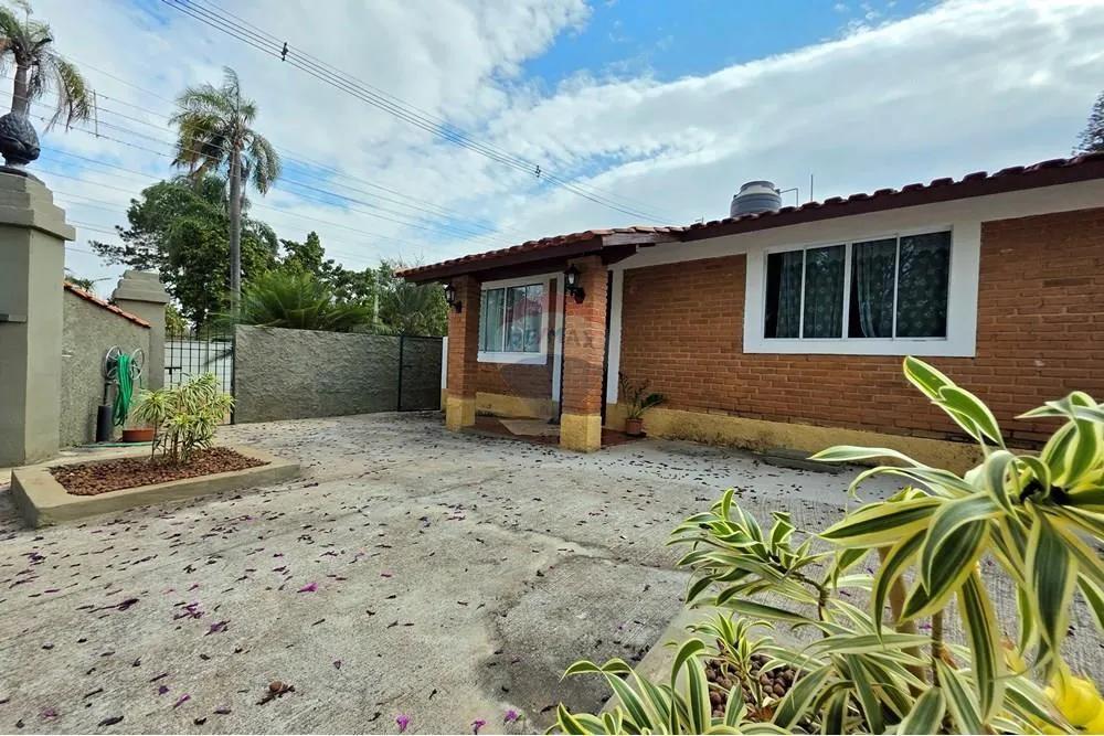 Country home for sale of 413 m² in Campinas, SP, Brazil