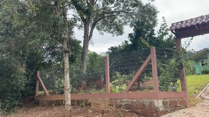 Country home for sale of 1,900 m² in Caraá, RS, Brazil