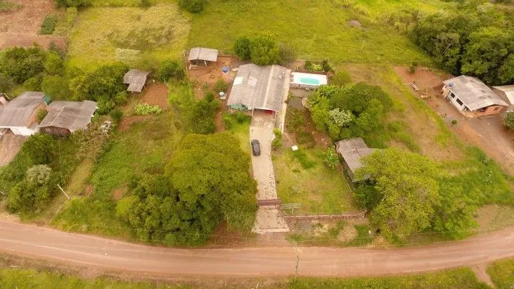 Country home for sale of 1,900 m² in Caraá, RS, Brazil