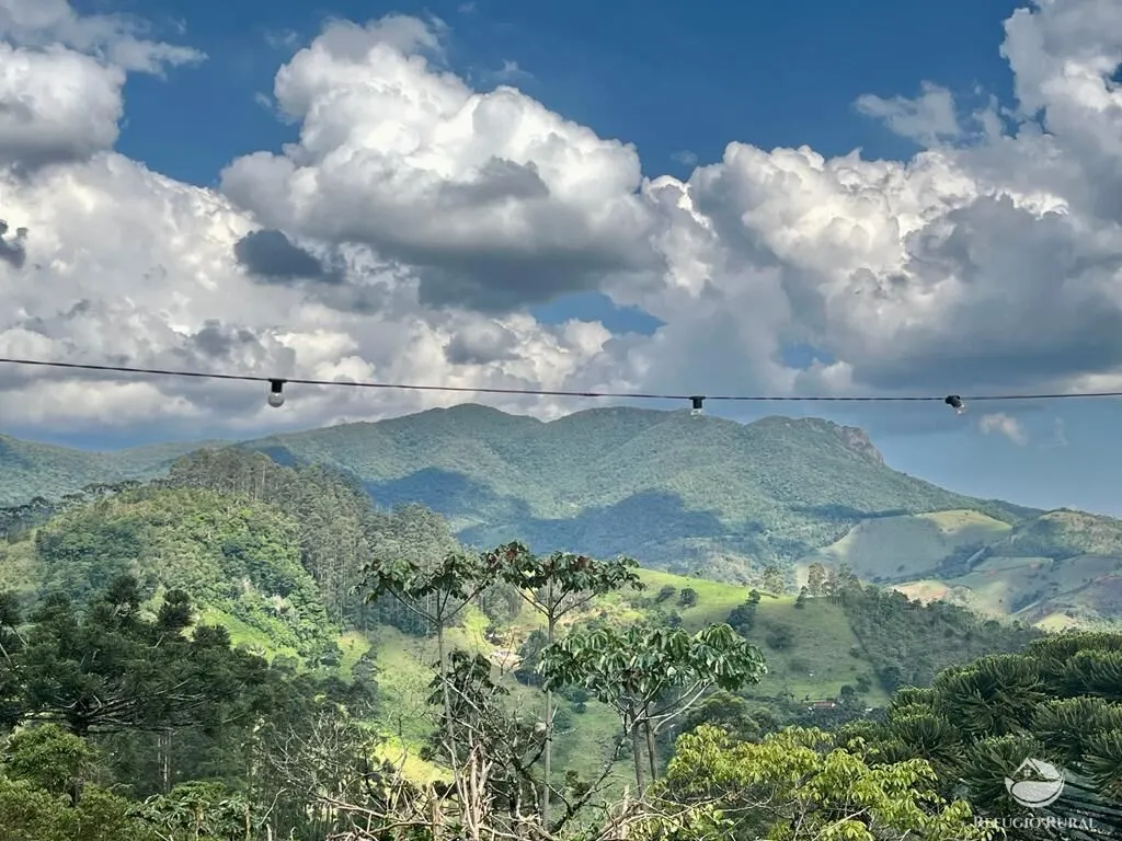 Chácara à venda de 3.000 m² em São José dos Campos, SP, Brasil