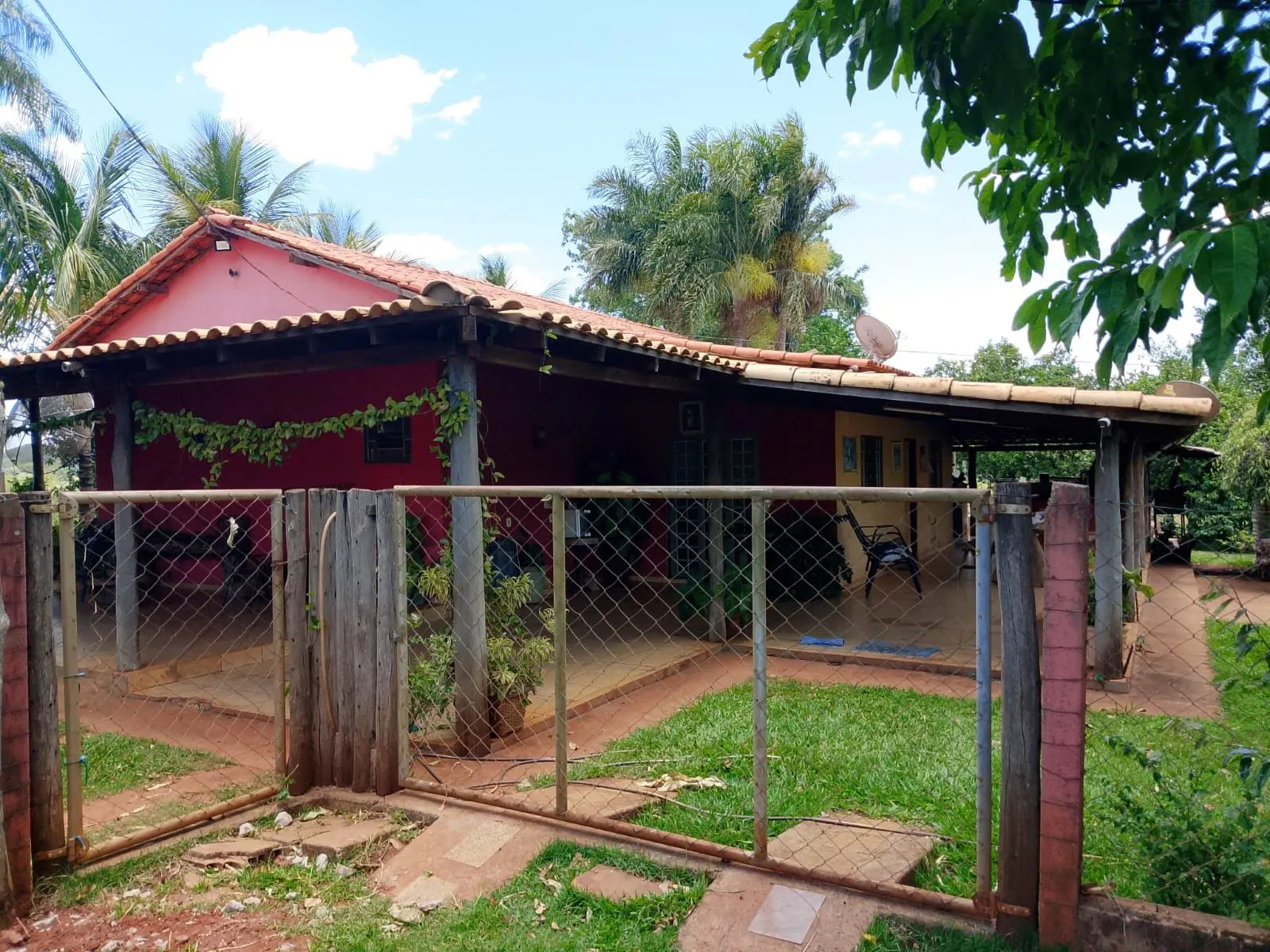 Fazenda à venda de 700 ha em Prata, MG, Brasil