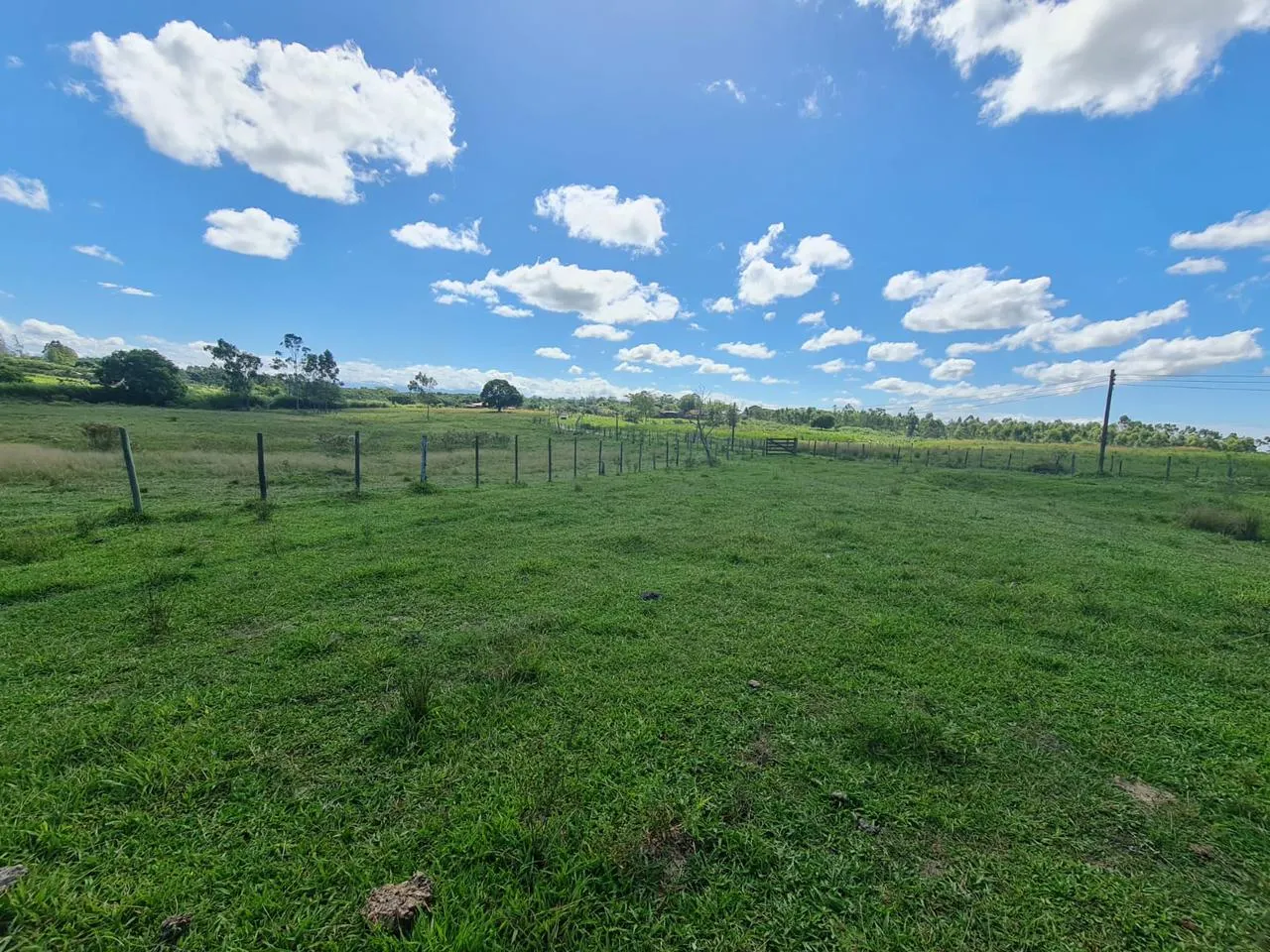 Fazenda à venda de 125 ha em Araruama, RJ, Brasil