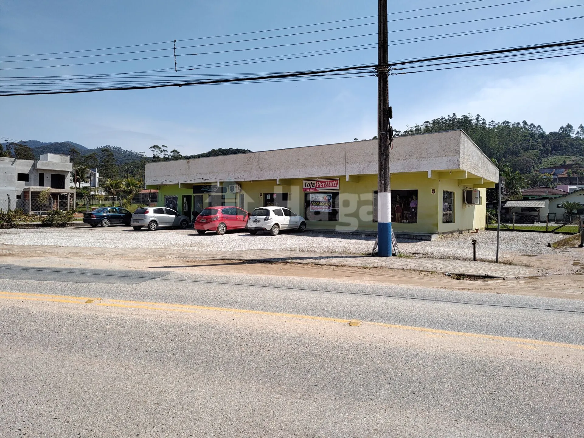 Terreno à venda e para Arrendar de 2.052 m² em Guabiruba, SC, Brasil