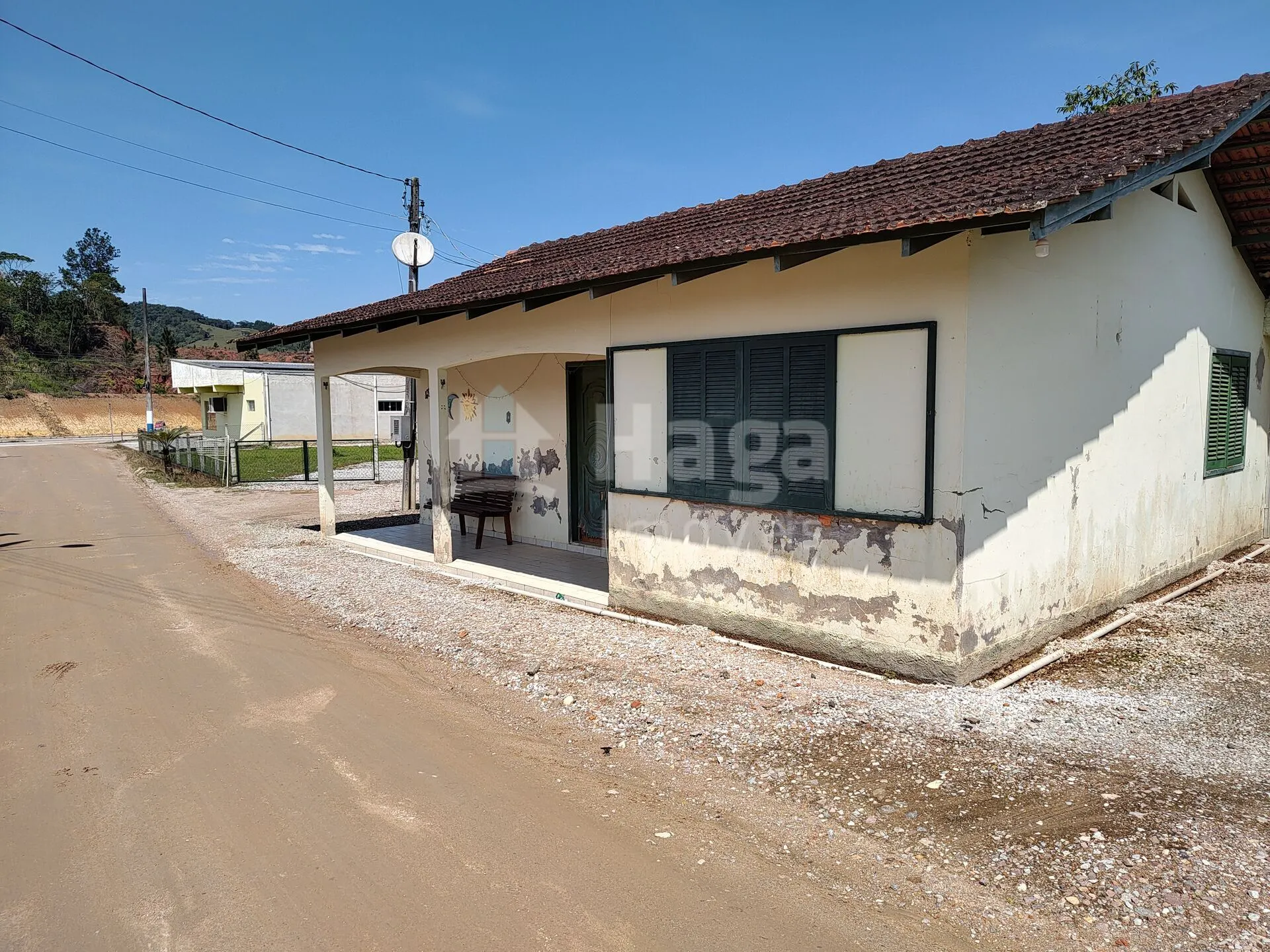 Terreno à venda e para Arrendar de 2.052 m² em Guabiruba, SC, Brasil