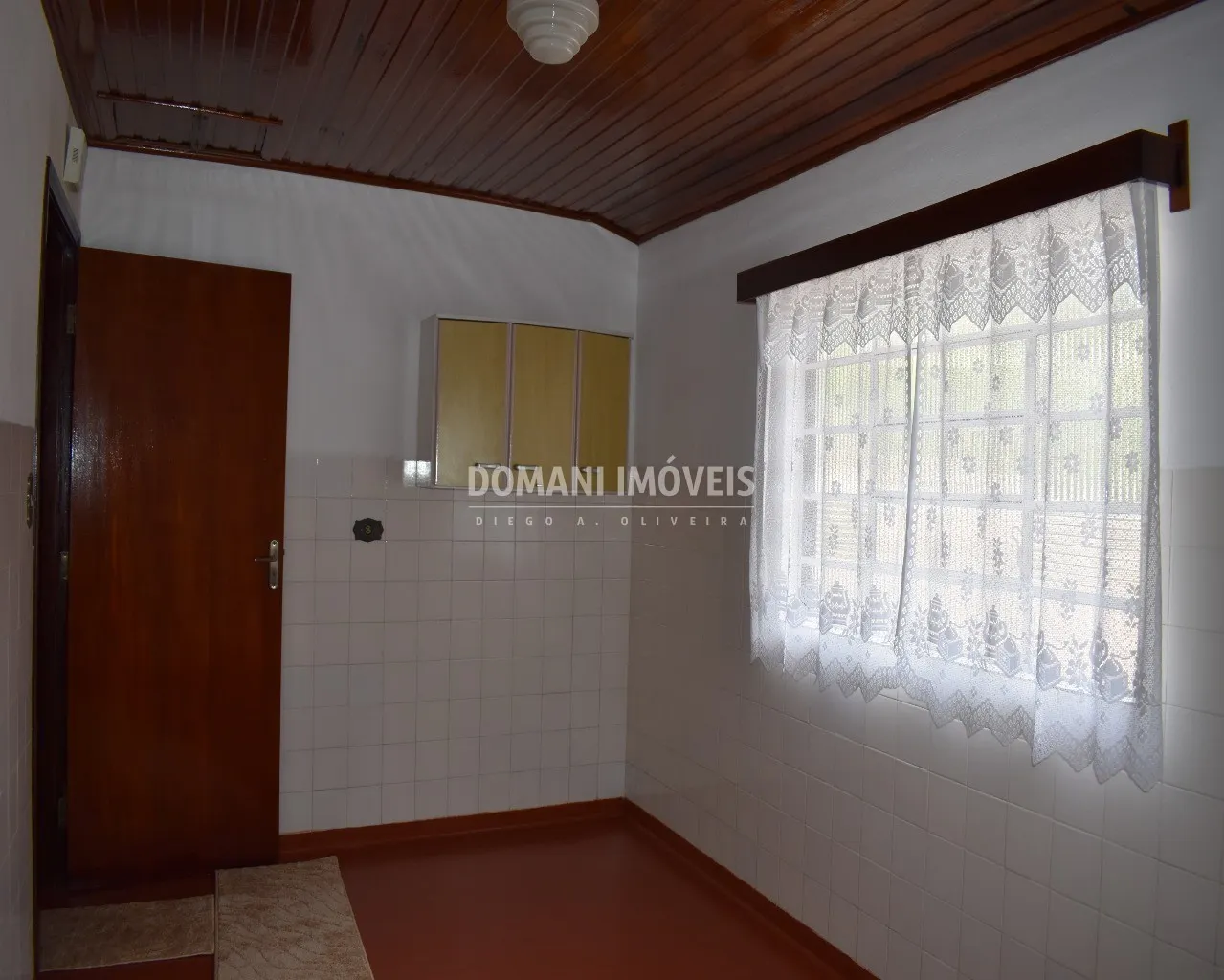 Casa à venda de 1.200 m² em Campos do Jordão, SP, Brasil