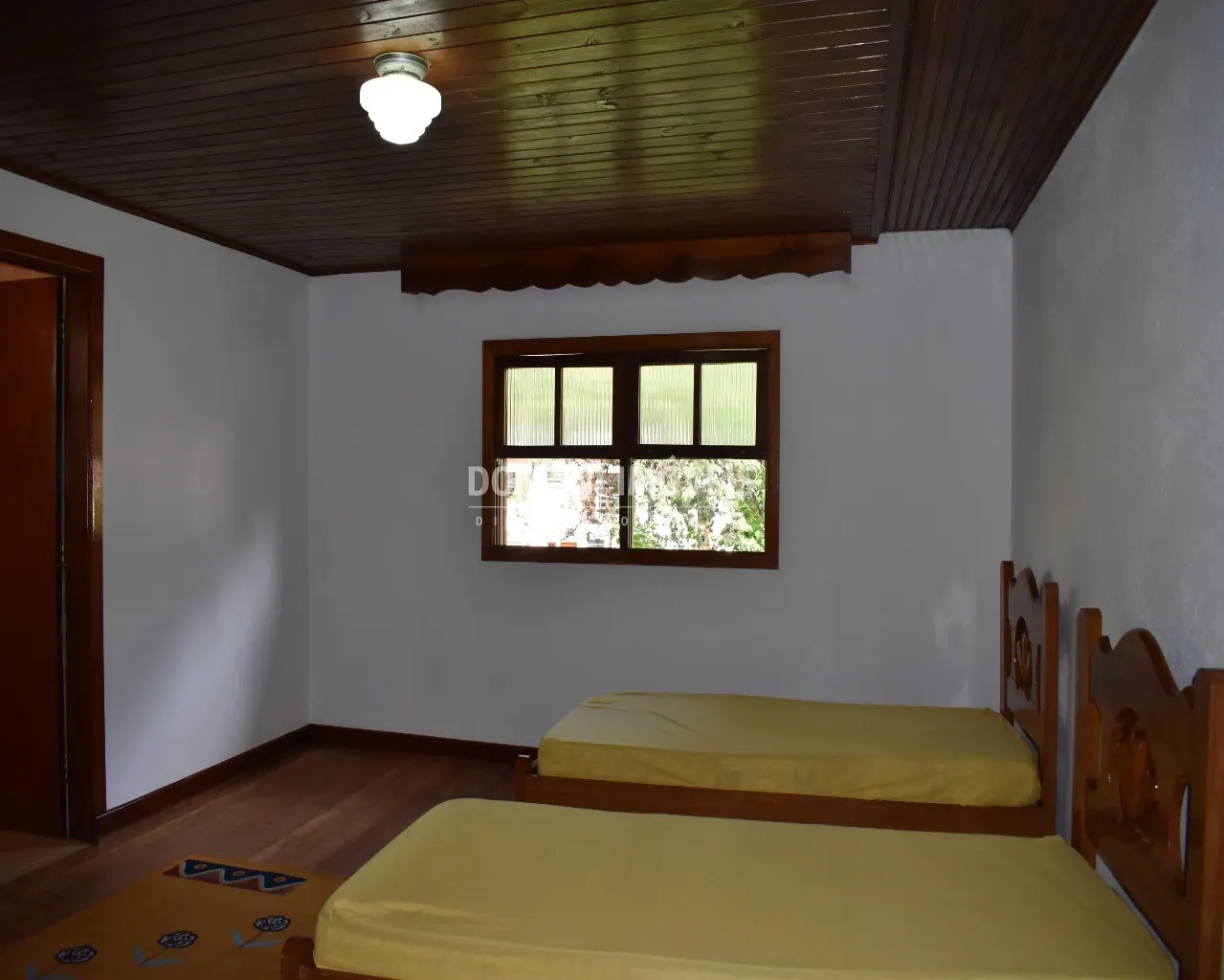 Casa à venda de 1.200 m² em Campos do Jordão, SP, Brasil