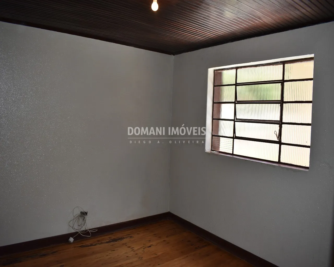 Casa à venda de 1.200 m² em Campos do Jordão, SP, Brasil
