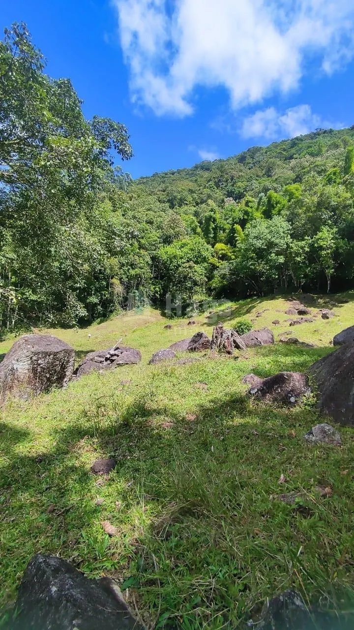 Fazenda à venda de 4 ha em Nova Trento, SC, Brasil