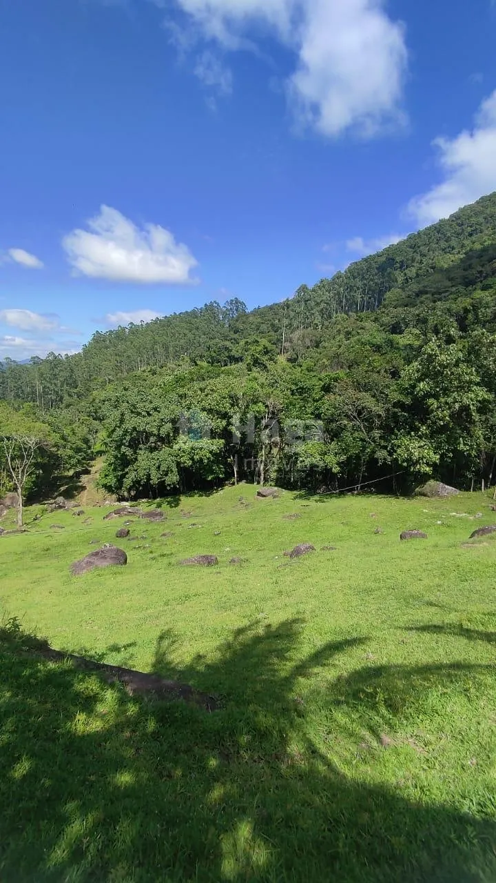 Fazenda à venda de 4 ha em Nova Trento, SC, Brasil