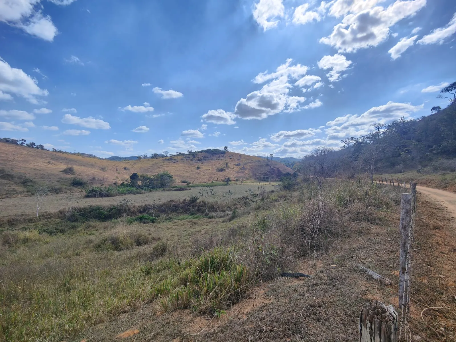 Fazenda à venda de 275 ha em Além Paraíba, MG, Brasil