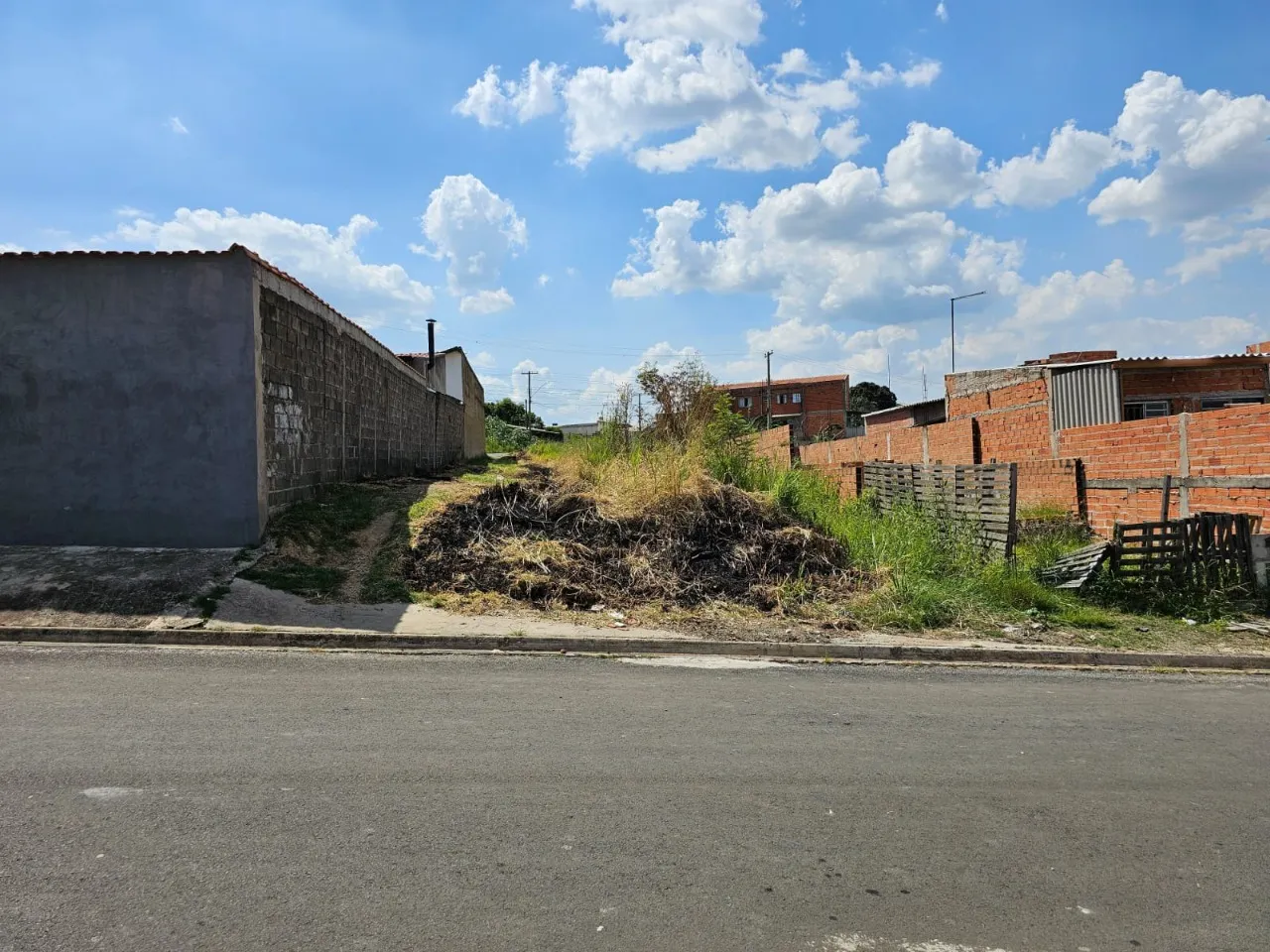Plot for sale of 250 m² in Monte Mor, SP, Brazil