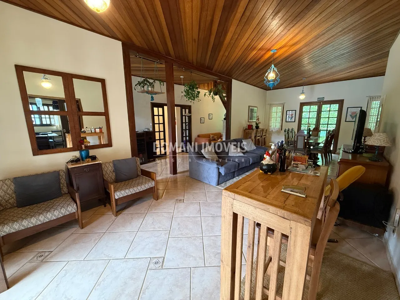 Casa à venda de 3.661 m² em Santo Antônio do Pinhal, SP, Brasil