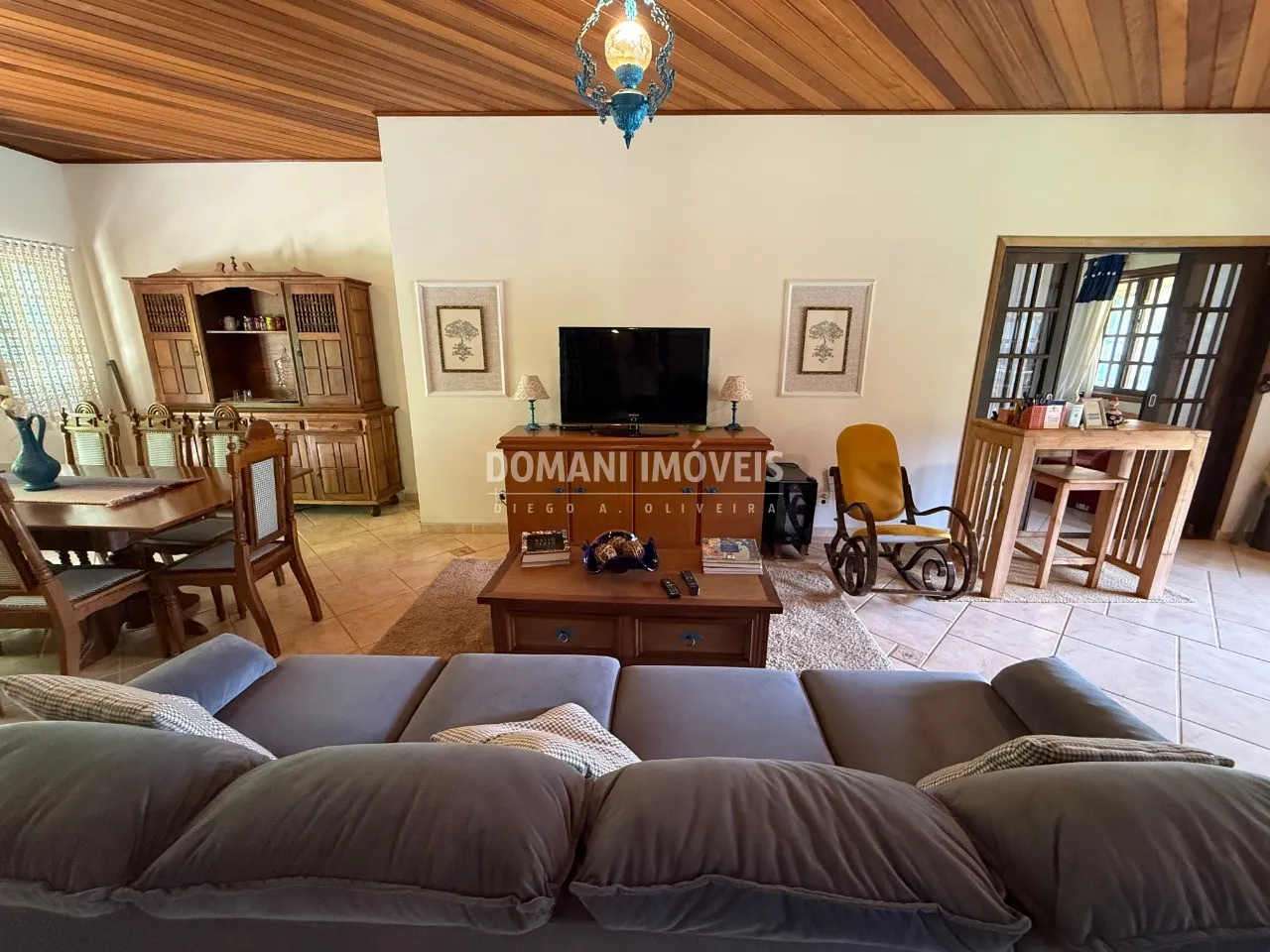Casa à venda de 3.661 m² em Santo Antônio do Pinhal, SP, Brasil