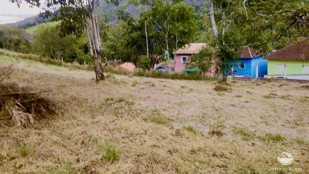 Terreno à venda de 670 m² em Monteiro Lobato, SP, Brasil