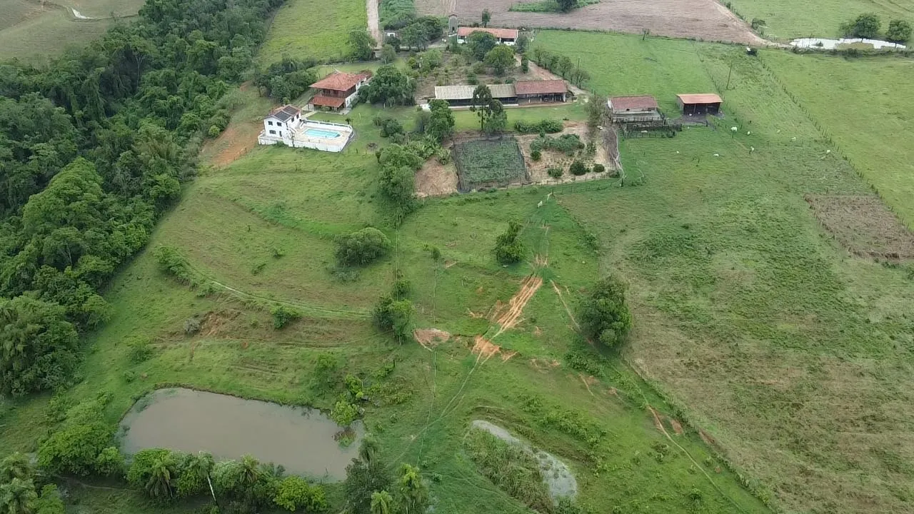 Fazenda à venda de 18 ha em Tatuí, SP, Brasil