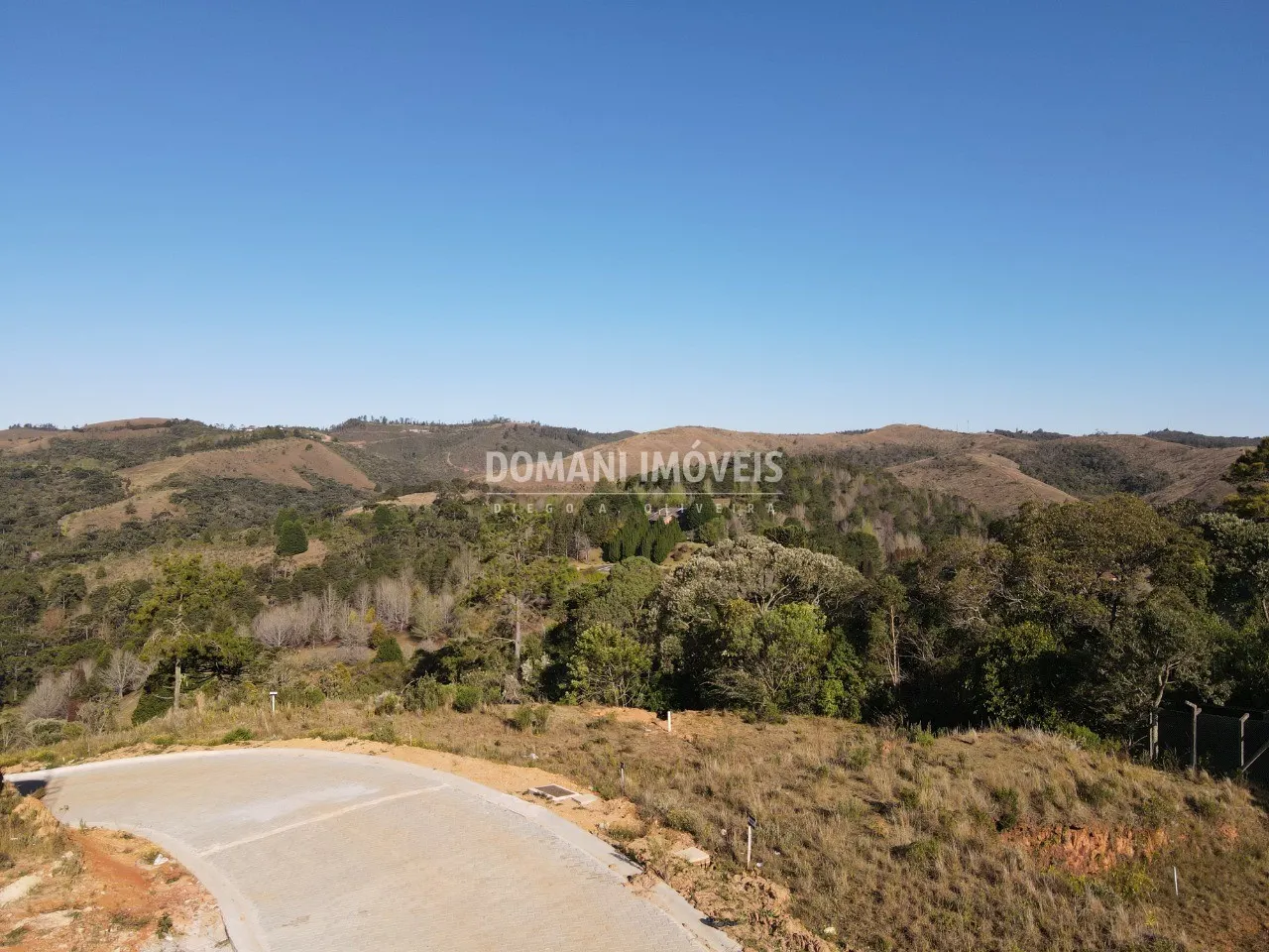 Plot for sale of 380 m² in Campos do Jordão, SP, Brazil