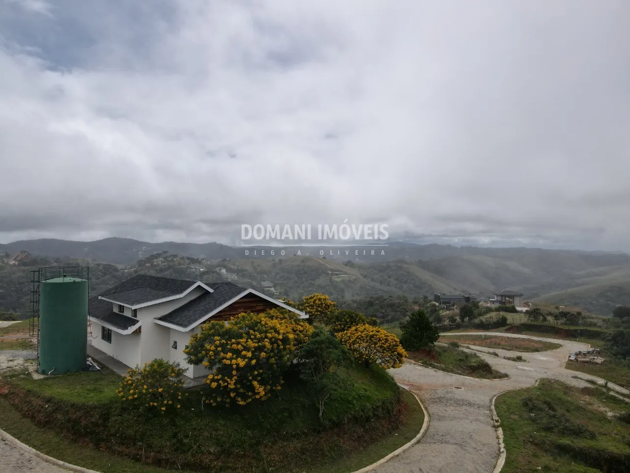 Plot for sale of 380 m² in Campos do Jordão, SP, Brazil