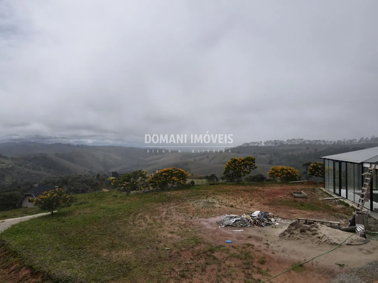 Plot for sale of 380 m² in Campos do Jordão, SP, Brazil