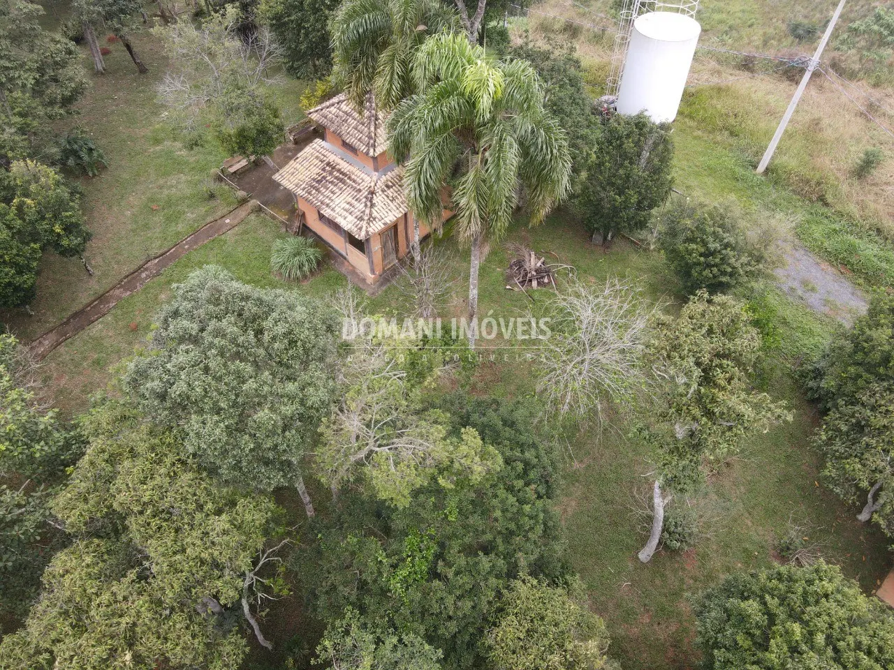 Casa à venda de 1 ha em Santo Antônio do Pinhal, SP, Brasil