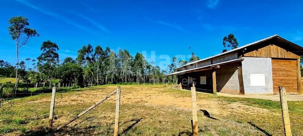 Chácara à venda de 4.700 m² em Porto Belo, SC, Brasil