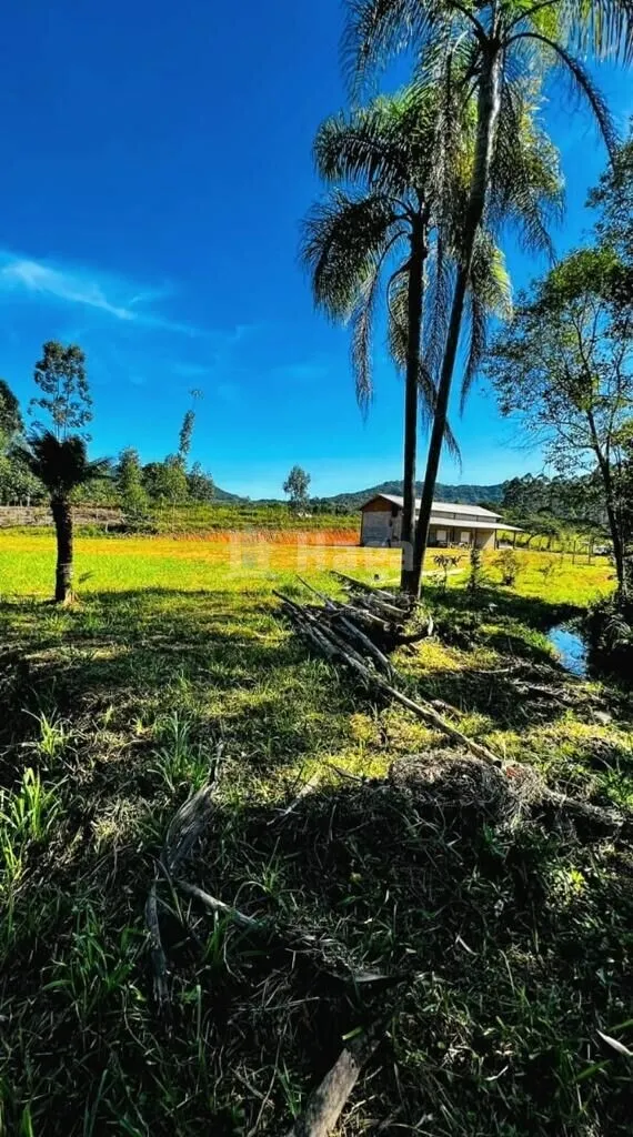 Chácara à venda de 4.700 m² em Porto Belo, SC, Brasil