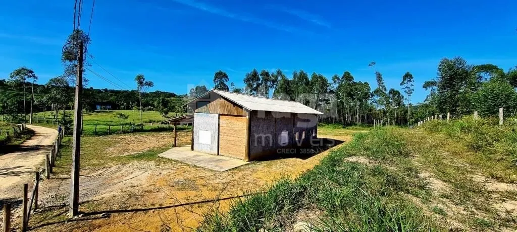 Chácara à venda de 4.700 m² em Porto Belo, SC, Brasil