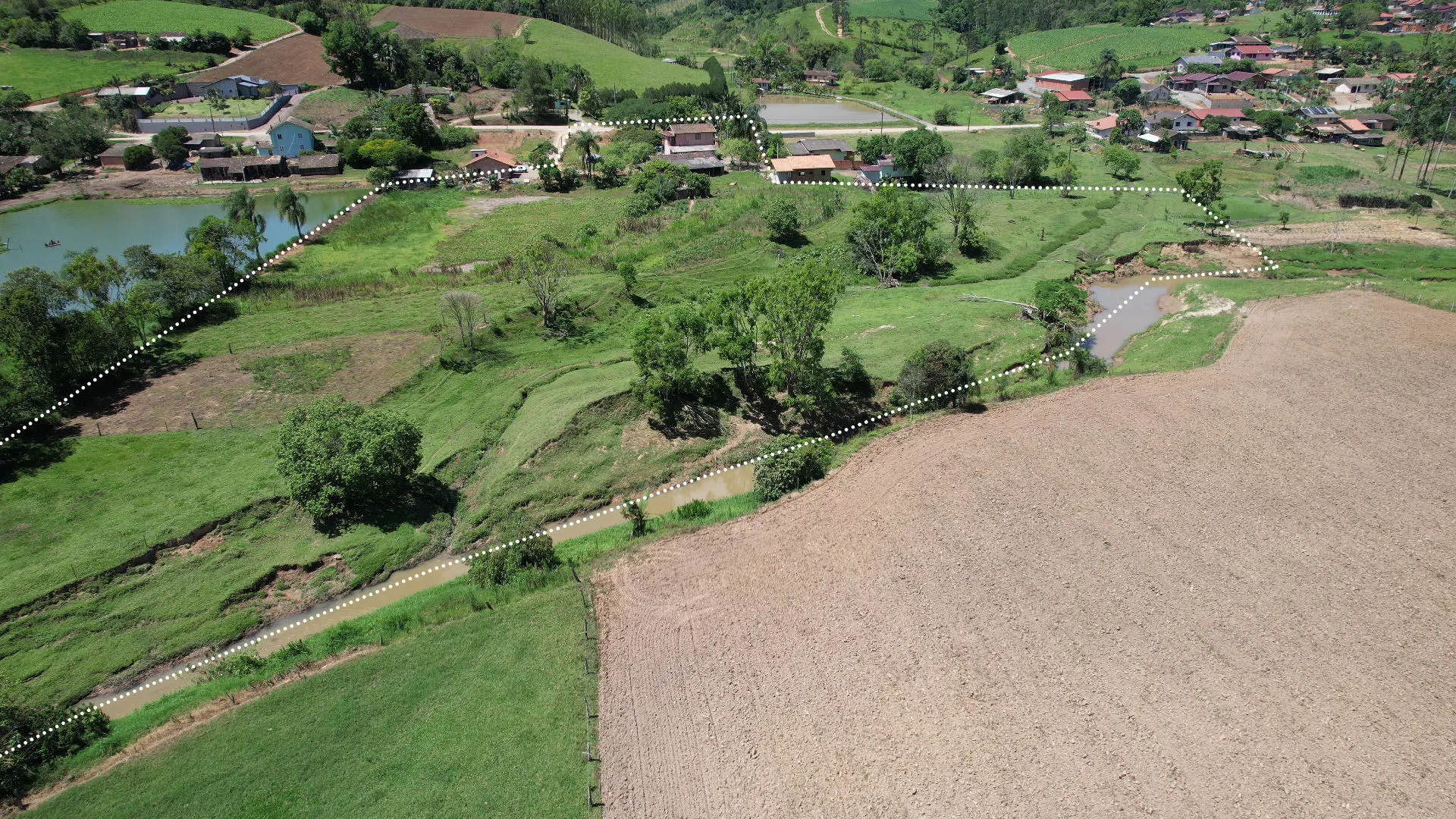 Sítio à venda de 2 ha em Vitor Meireles, SC, Brasil